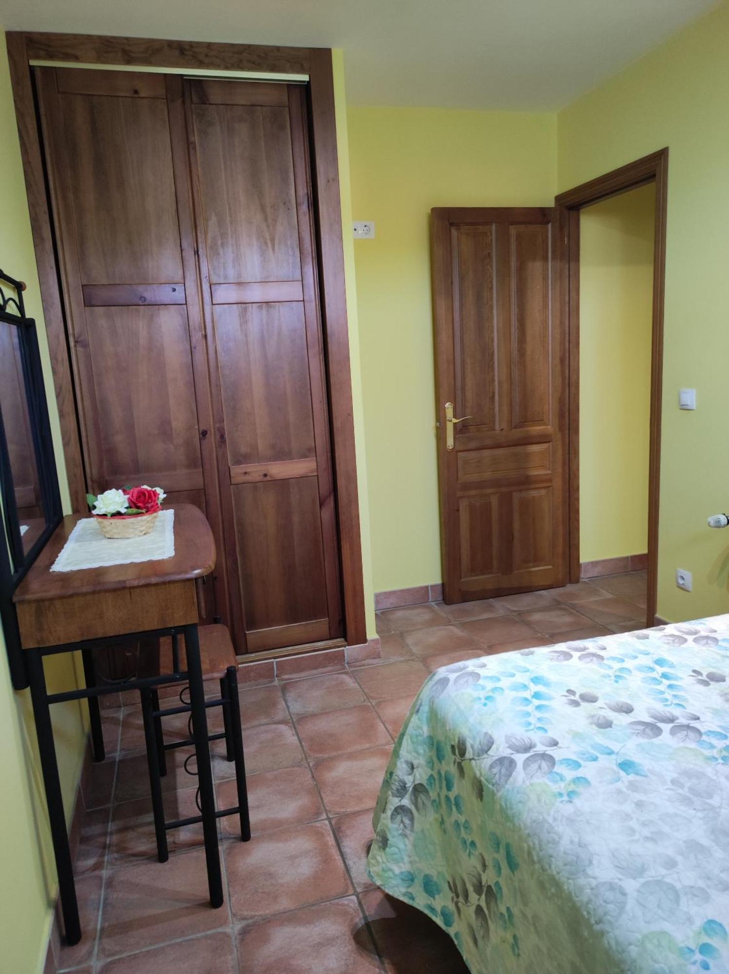 Apartamento Rural Onís Buitenkant foto