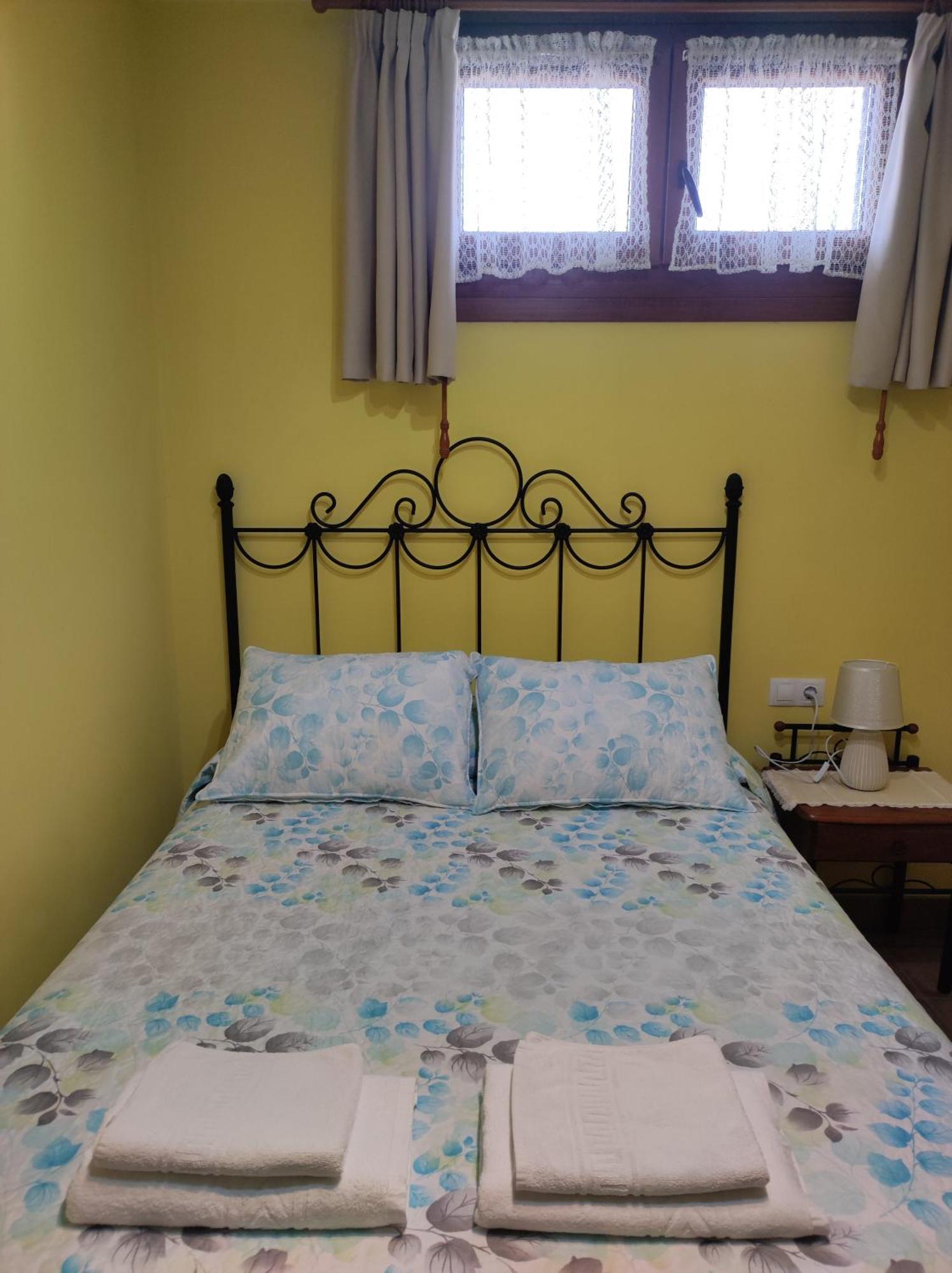 Apartamento Rural Onís Buitenkant foto