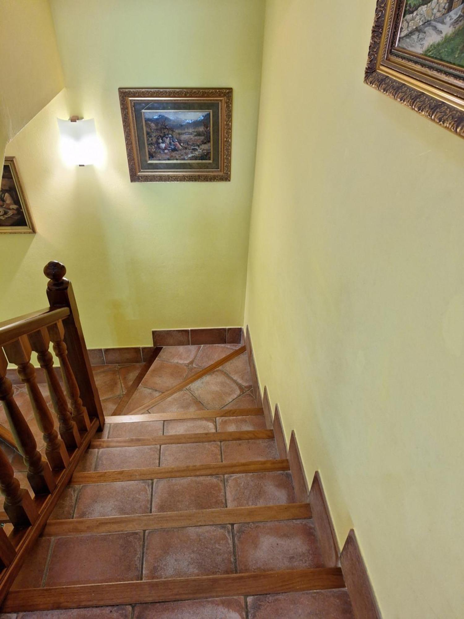 Apartamento Rural Onís Buitenkant foto